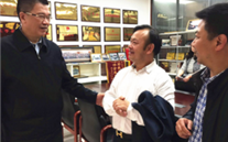 重庆市人大常委会副主任、市总工会主席郑洪一行来Z6尊龙凯时集团视察调研